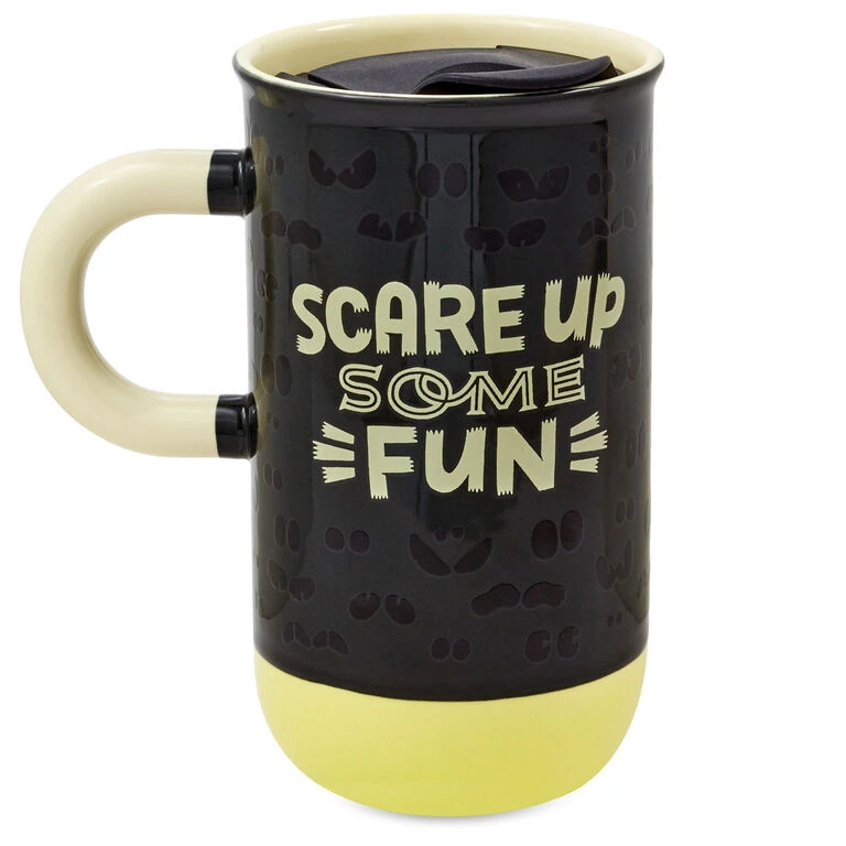 Hallmark Peanuts® Scared Snoopy Color-Changing Halloween Mug, 21 Oz. - Image 4